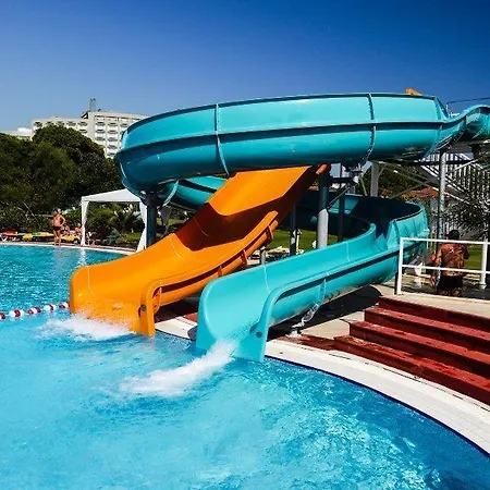 Otel Jacaranda Beach Luxury Club